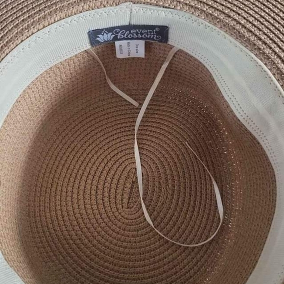 Happily Ever After Straw Hat - Picture 3 of 3